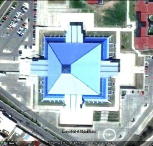 Polideportivo Carlos Mart�nez Balmori, Google Earth�, ID1626, 2013