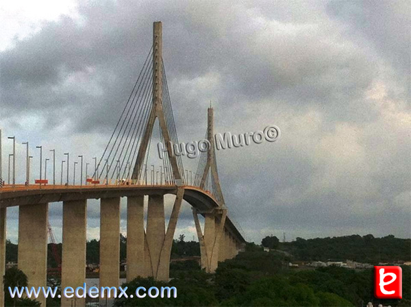 Puente de Tampico, ID1922, Hugo Muro, 2014