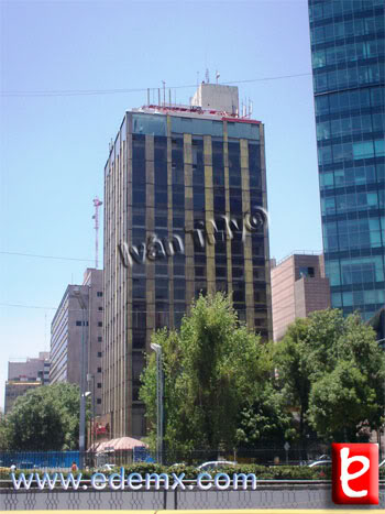 Reforma 509. ID857, Iván TMy©, 2009