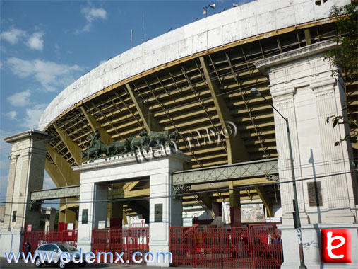 Monumental Plaza Mexico, ID1503, Ivan TMy, 2012