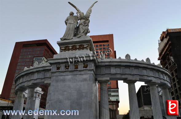 Hemiciclo a Juarez, ID1647, Ivan TMy, 2013